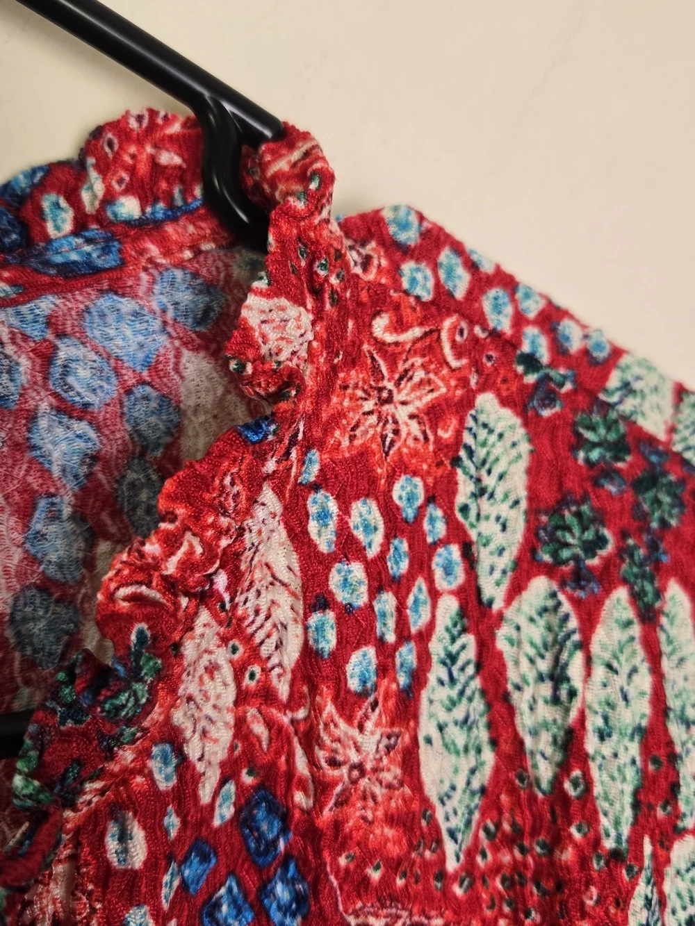 LOFT Gauzy Ruffle Neck Long Sleeve Top Size XL flowy Red Indie Bright Print - Picture 4 of 7